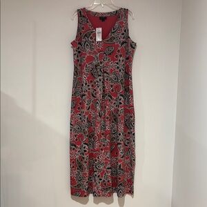 Red Sundress with V-Neck Sleeveless Design Women’s SP for Casual Occasions